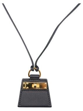 HERMES Mon Petit Kelly PM Necklace Leather Black Auth 170847M
